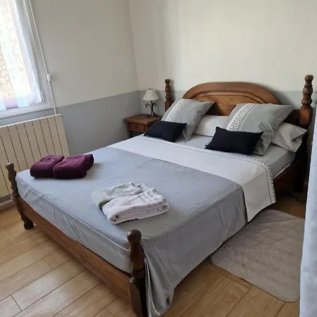 Au Coeur Du Champagne Logement Privatif Apartment *